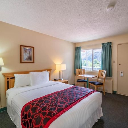 Canada'S Best Value Desert Inn & Suites Cache Creek Ngoại thất bức ảnh