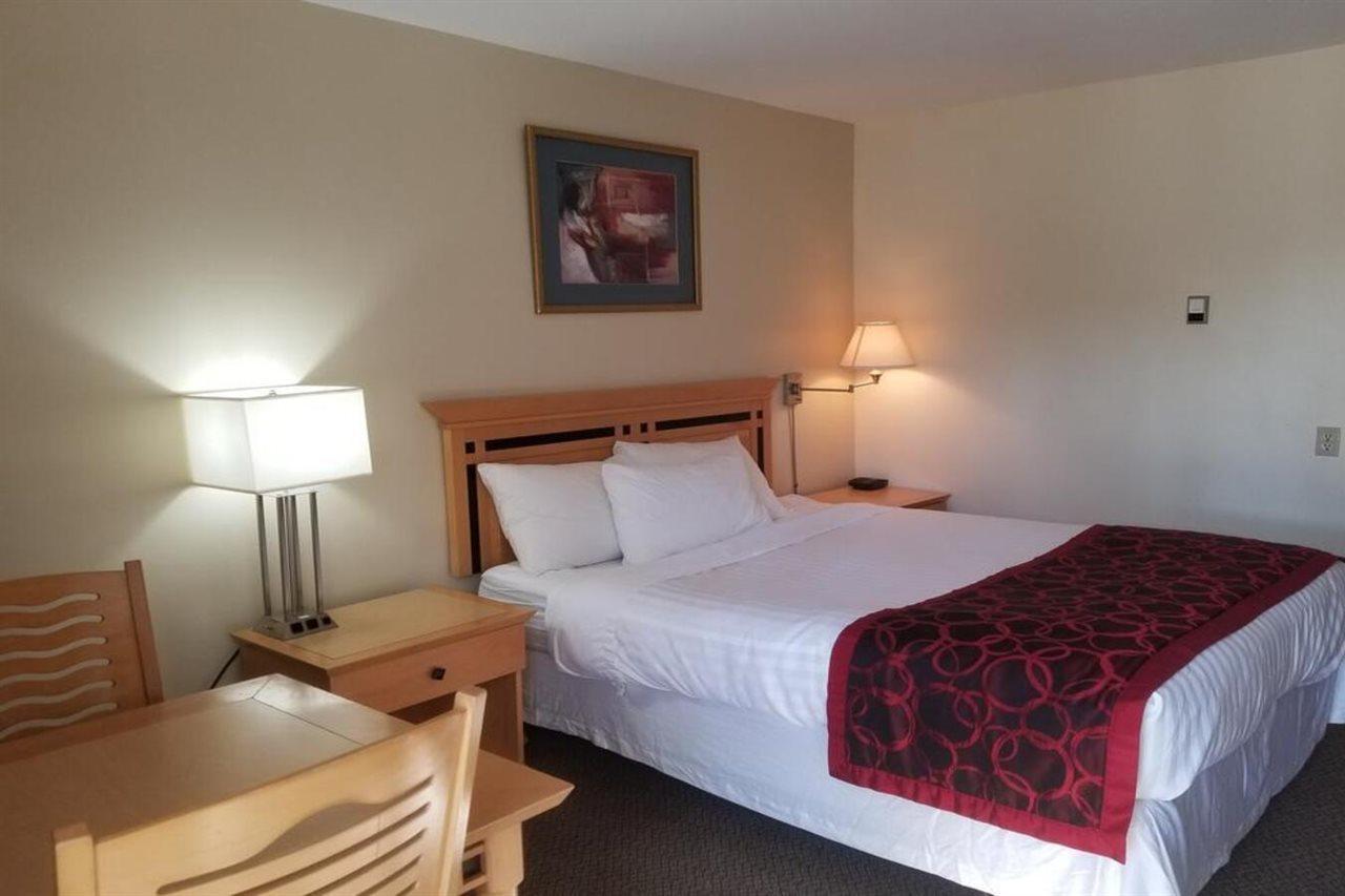 Canada'S Best Value Desert Inn & Suites Cache Creek Ngoại thất bức ảnh