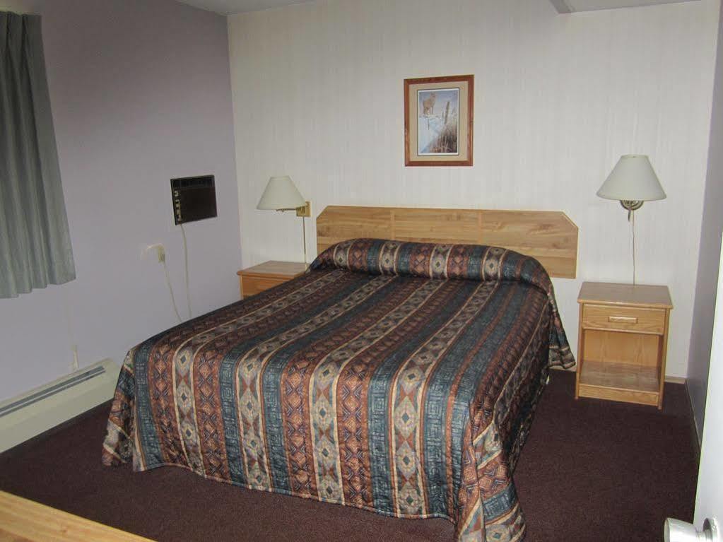 Canada'S Best Value Desert Inn & Suites Cache Creek Ngoại thất bức ảnh