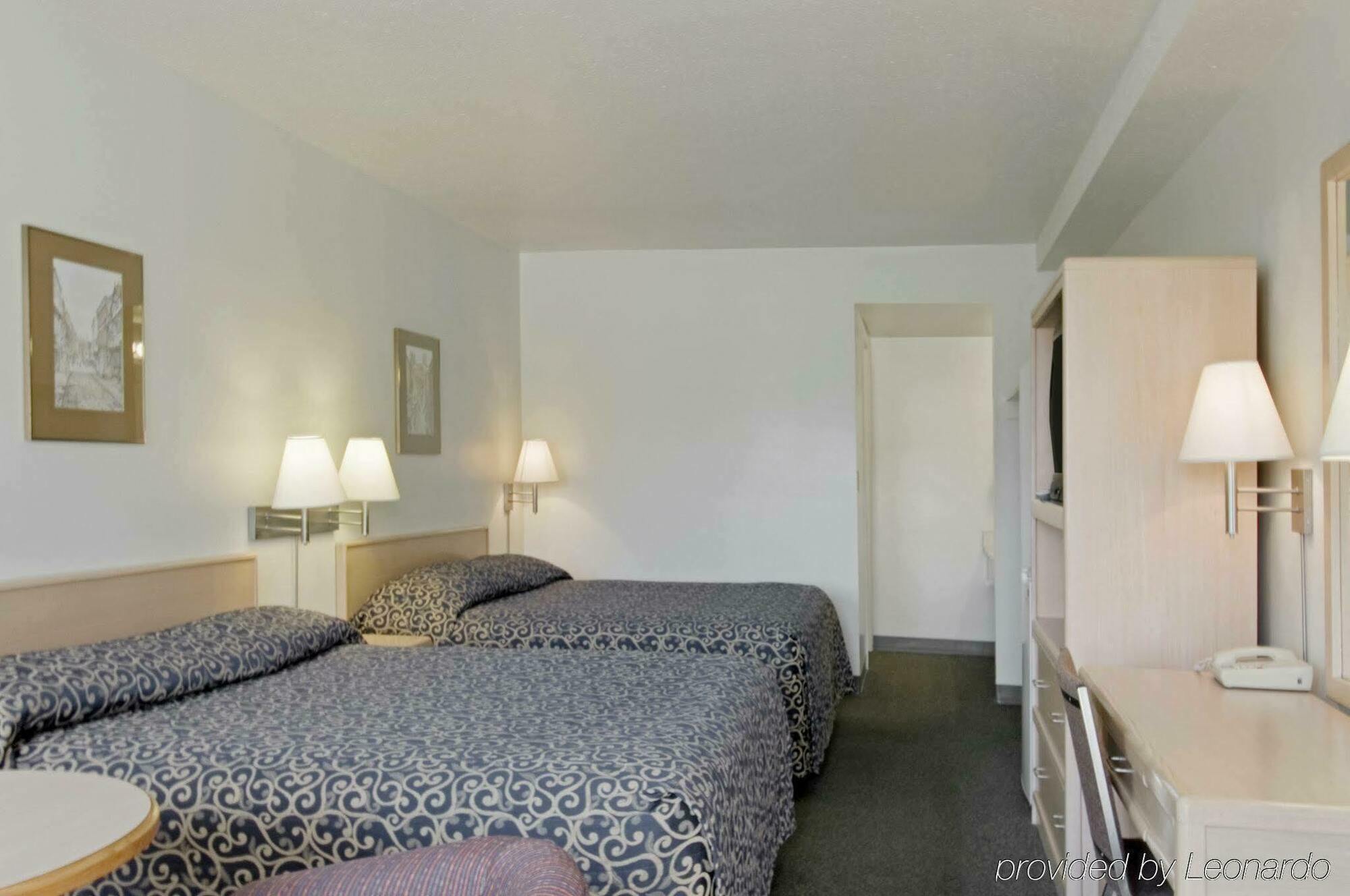 Canada'S Best Value Desert Inn & Suites Cache Creek Ngoại thất bức ảnh